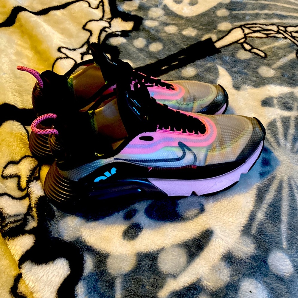 Nike Air Max 2090 Womens size 9 Pink/Black/Blue